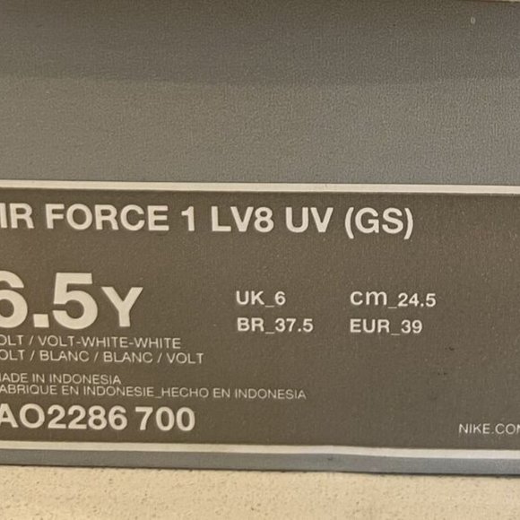 Nike Air Force 1 LV8 UV Volt/White Women’s Shoes 6.5y or 8 women's - Picture 8 of 8